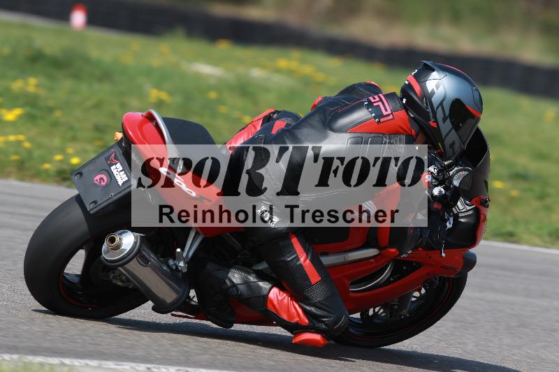 /Archiv-2022/06 15.04.2022 Speer Racing ADR/Gruppe gelb/87